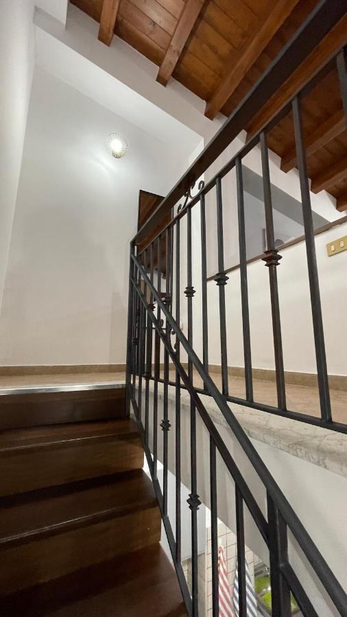 Willa Casa Vacanze Antico Cortile Delle Palme Villagrazia Di Carini Zewnętrze zdjęcie